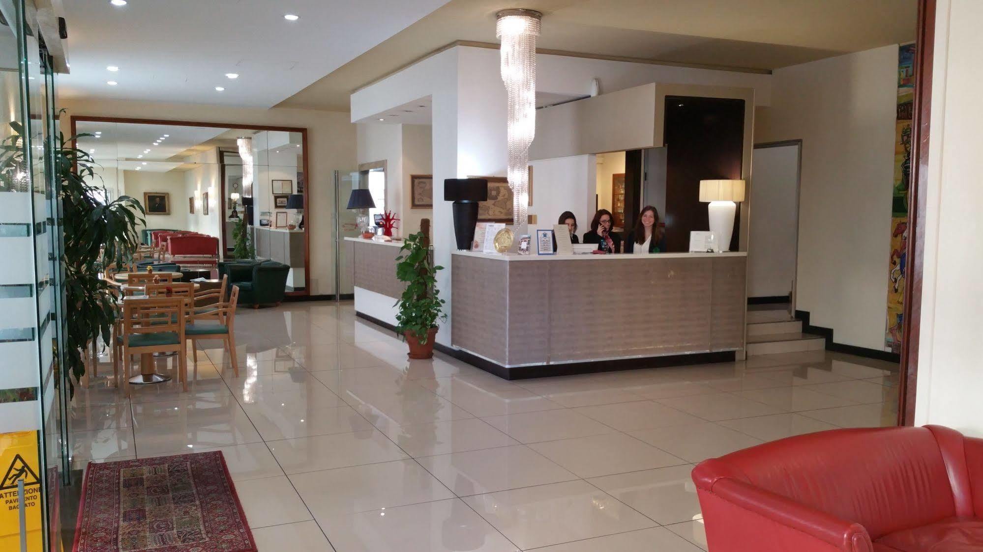 Aretusa Palace Hotel Syracuse Buitenkant foto